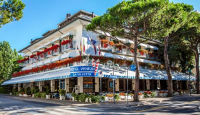 Гостиница Hotel Venezia  Лидо-Ди-Езоло
